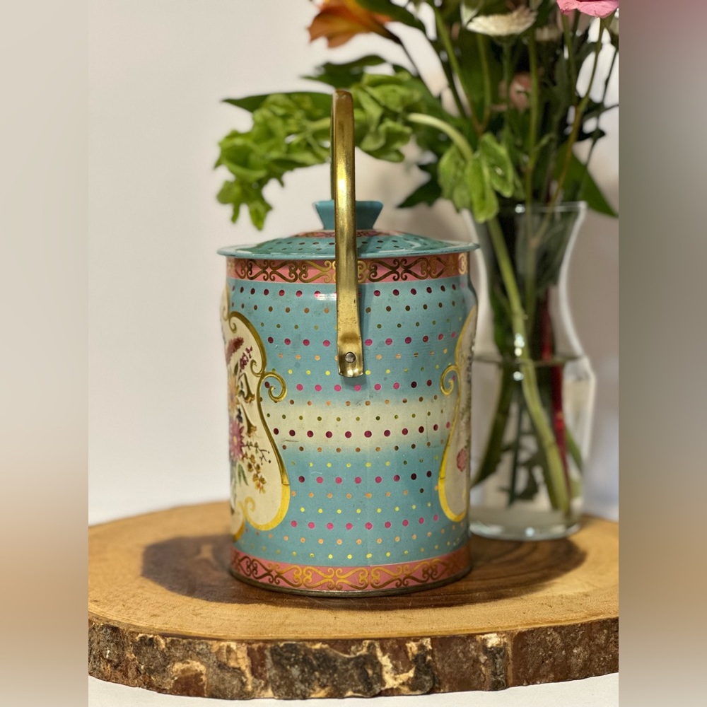 Vintage Murray Allen Regal Crown Decor - Picture 2 of 8